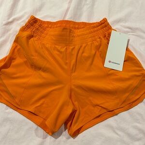 lululemon 4” hotty hot shorts, size 6